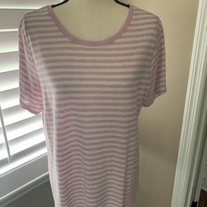 Sz XL pink/white top.  Old Navy